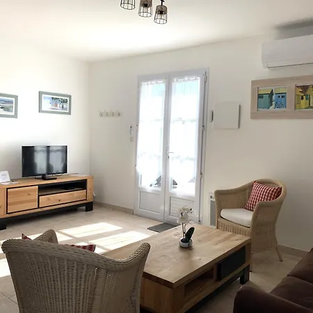 Dom wakacyjny Solese Maison Avec A 500m De La Le Bois-Plage-en-Ré