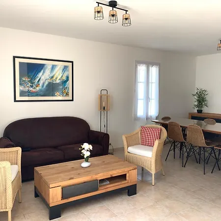 Solese Maison Avec A 500m De La *